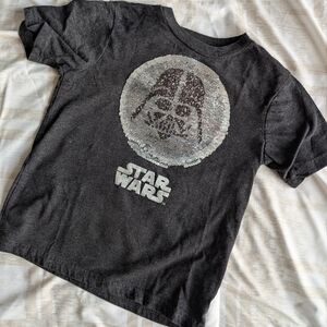 ✨3 for $20✨ Flip Sequin Star Wars Tee